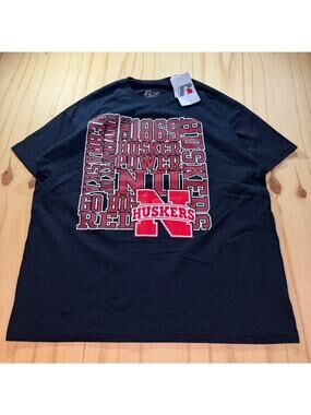 NEW University of Nebraska Cornhuskers Russell Black Graphic T-Shirt Mens XXL